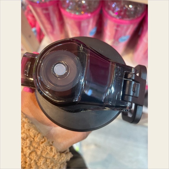 Barbie Water Bottle - Picture 2 of 2